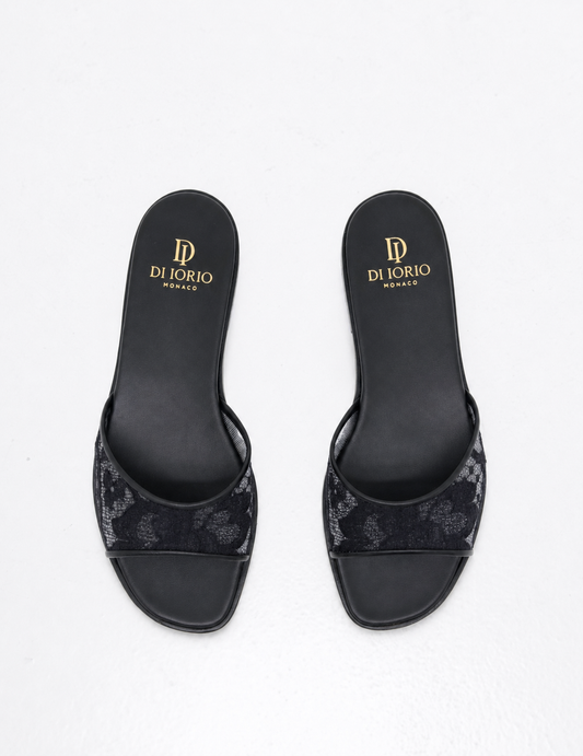 mule plate en dentelle noir pour femme vu de haut