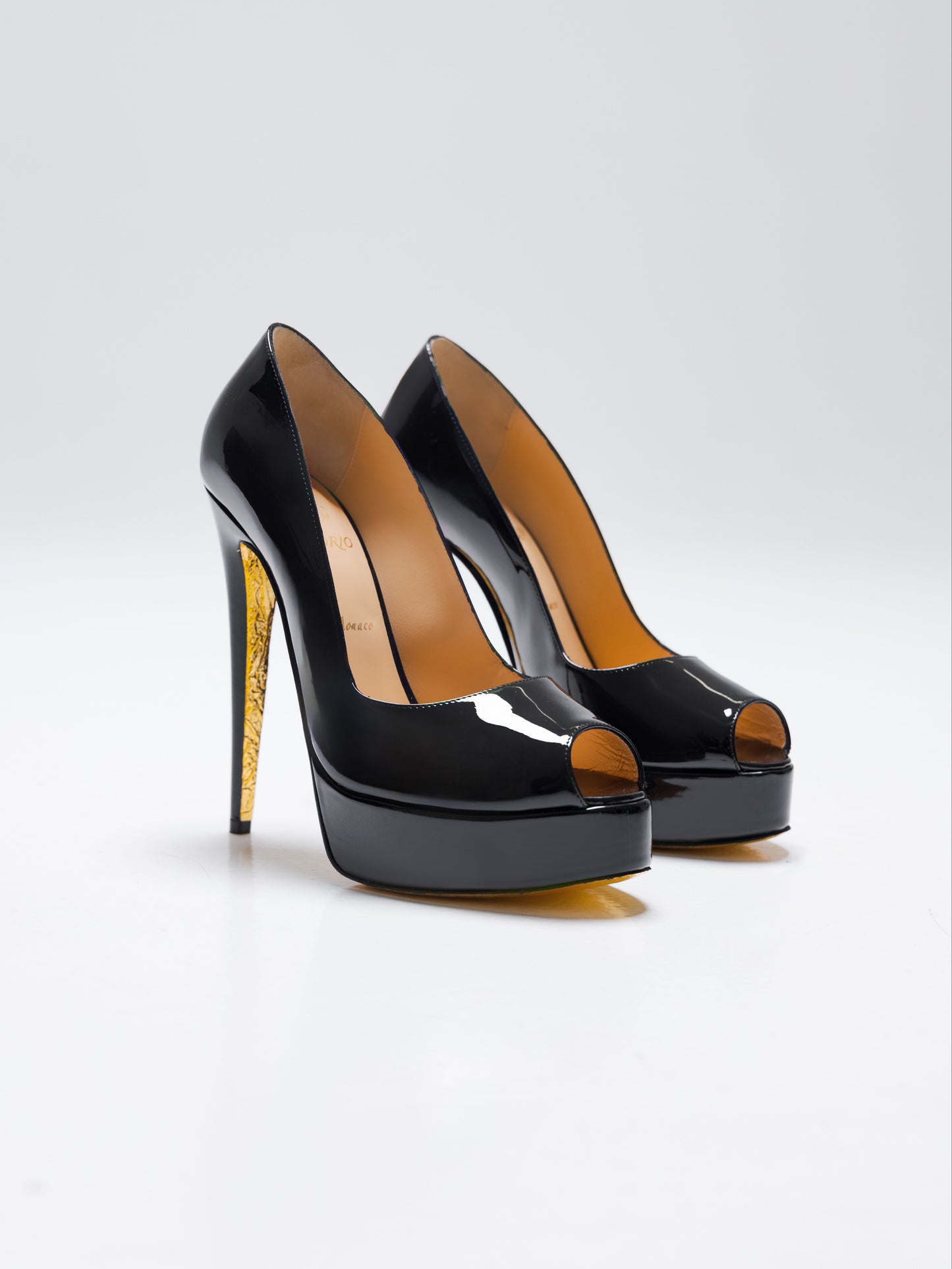DI ALLURA 135 Cuir de veau verni noir Semelle Or Édition Limitée