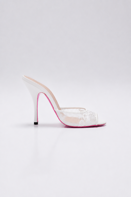 mule en dentelle blanche et semelle rose pour femme vu de profil